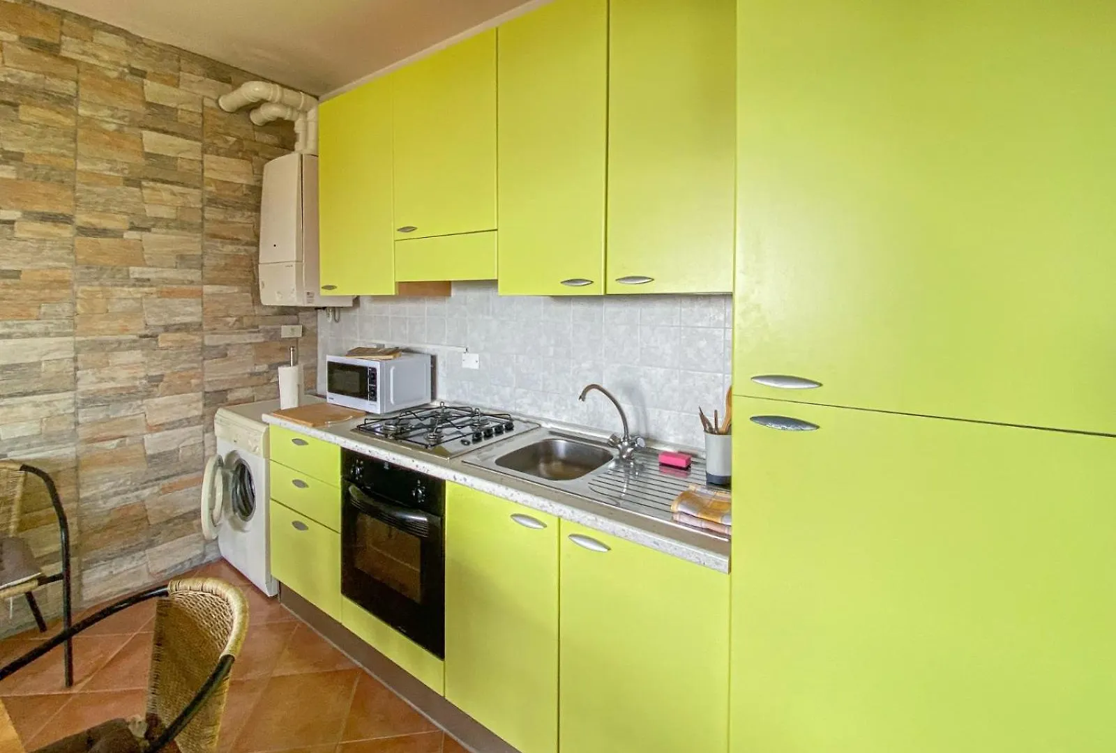 Vakantiehuis A Barbecue, Two Pools, And You Toscolano Maderno